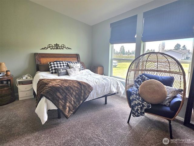 8905 Canal Road SE, Yelm, WA 98597
