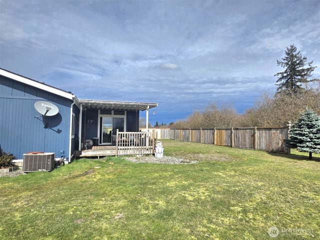 8905 Canal Road SE, Yelm, WA 98597