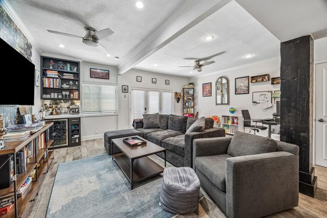 14719 Barryknoll Lane 51, Houston, TX 77079