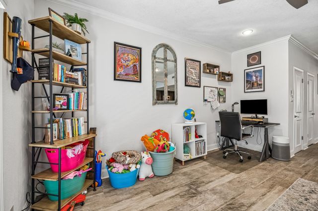 14719 Barryknoll Lane 51, Houston, TX 77079