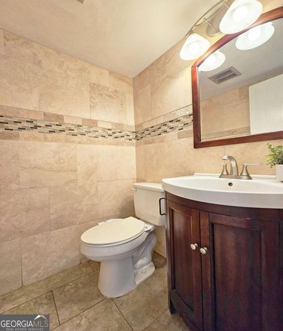 136 Peachtree Memorial Drive NW PA4, Atlanta, GA 30308