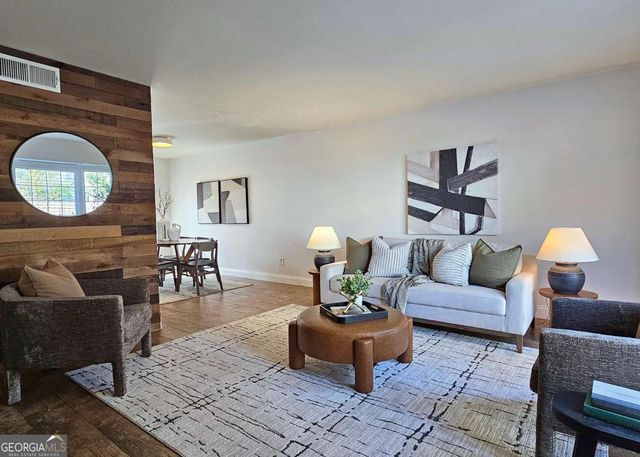 136 Peachtree Memorial Drive NW PA4, Atlanta, GA 30308