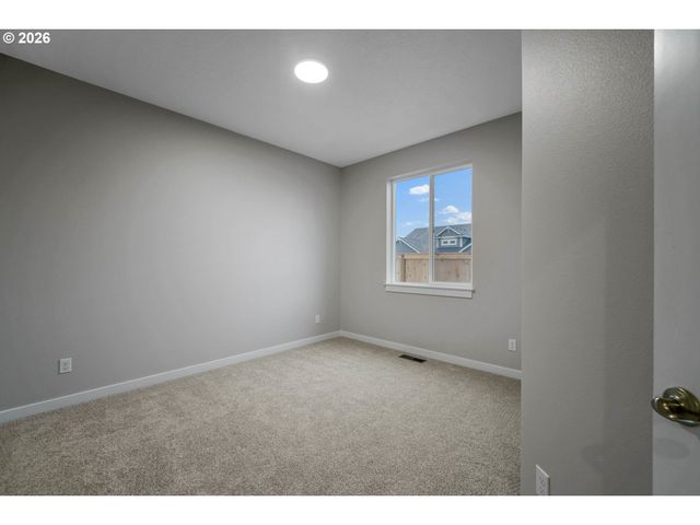 755 Emily Grace Ct Se, Salem, OR 97306