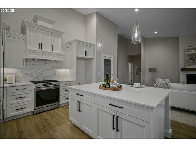 755 Emily Grace Ct Se, Salem, OR 97306