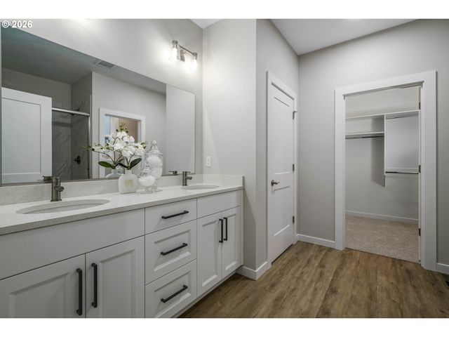 755 Emily Grace Ct Se, Salem, OR 97306