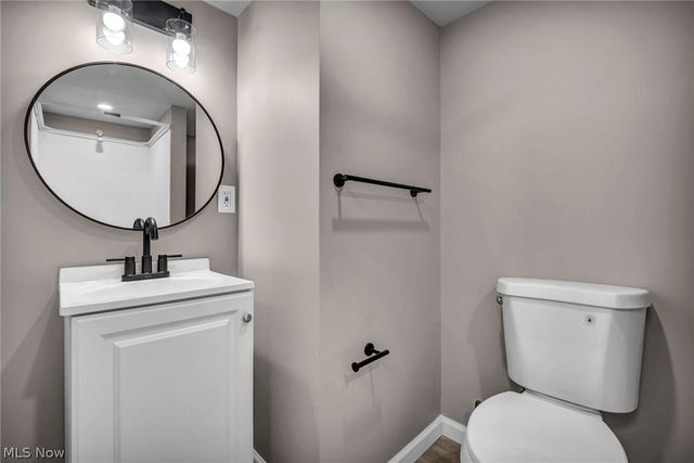 4735 lawrence Avenue, Garfield Heights, OH 44125