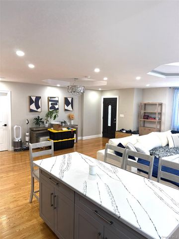 24910 139th Avenue 1, Rosedale, NY 11422