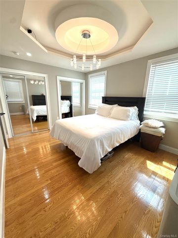 24910 139th Avenue 1, Rosedale, NY 11422