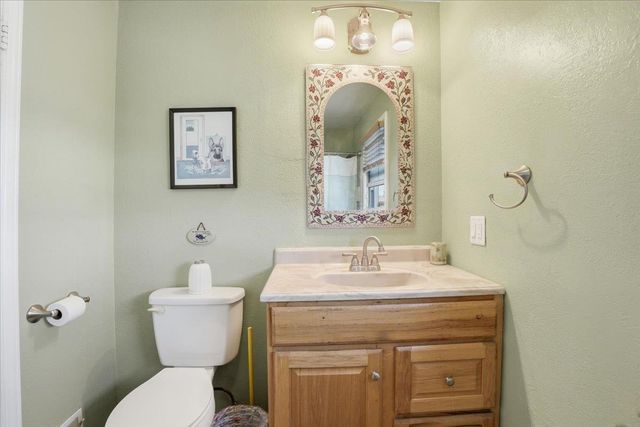 2141 Greely Dr, Marysville, CA 95901