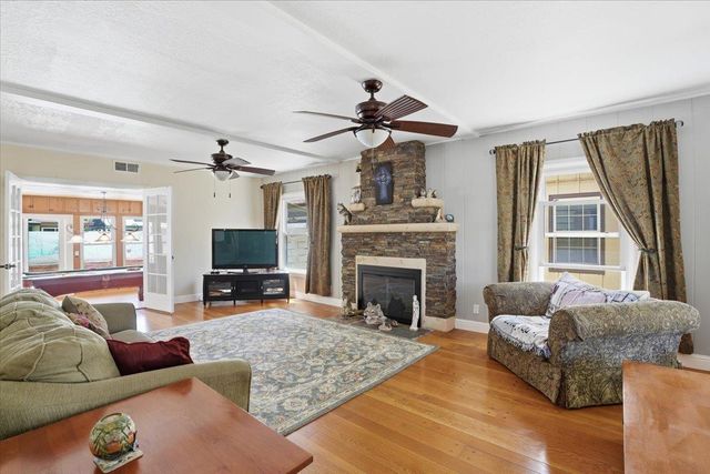 2141 Greely Dr, Marysville, CA 95901