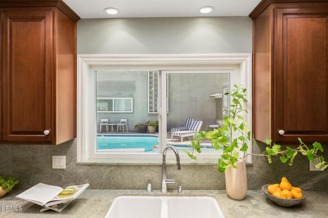 1520 Spruce Street 11, South Pasadena, CA 91030