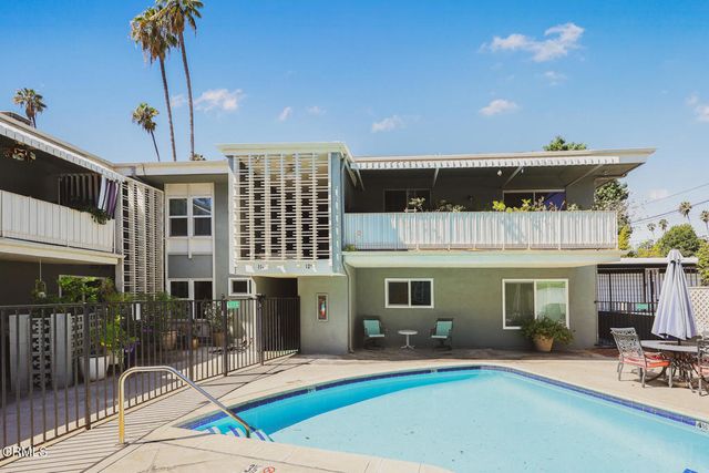1520 Spruce Street 11, South Pasadena, CA 91030