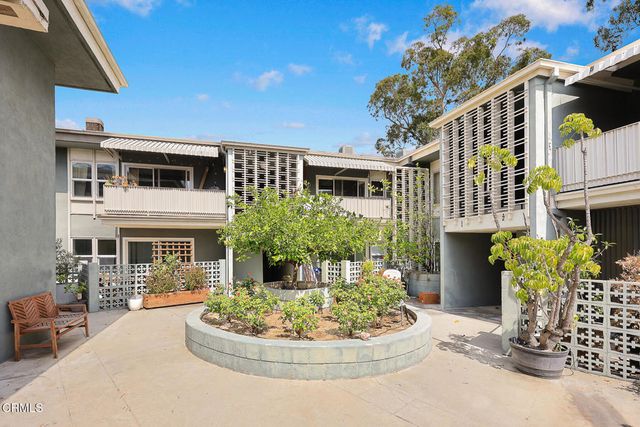 1520 Spruce Street 11, South Pasadena, CA 91030