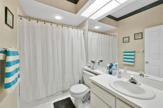 427 ENCLAVE PLACE 427, Lakeland, FL 33803