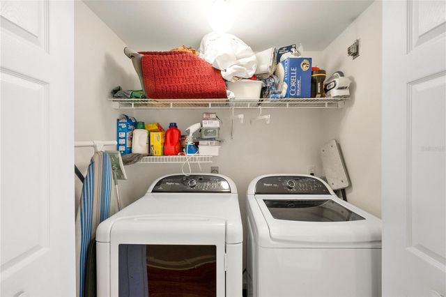 427 ENCLAVE PLACE 427, Lakeland, FL 33803