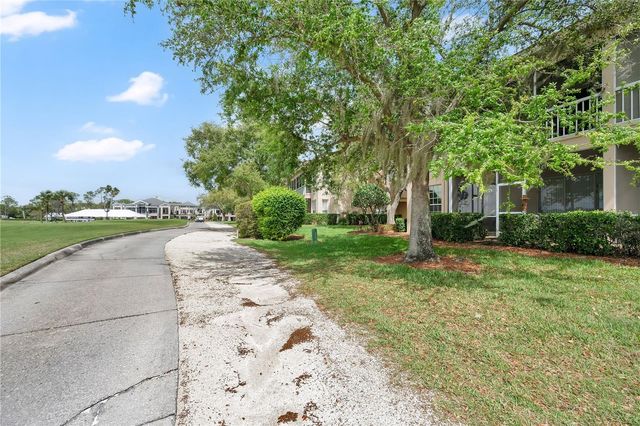 427 ENCLAVE PLACE 427, Lakeland, FL 33803