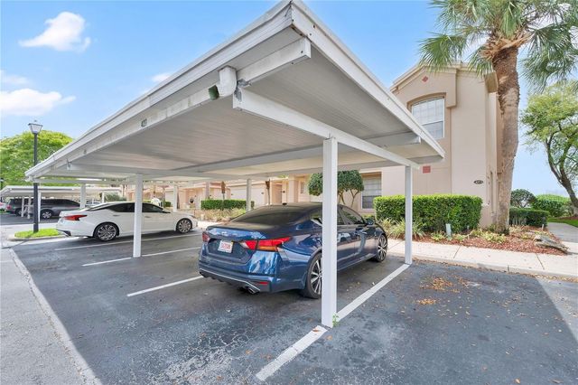 427 ENCLAVE PLACE 427, Lakeland, FL 33803