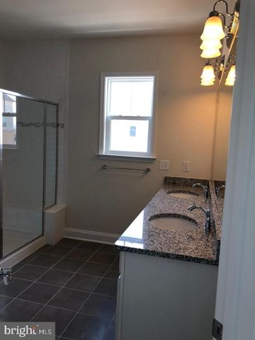 22584 WINDSOR LOCKS SQ, Ashburn, VA 20148