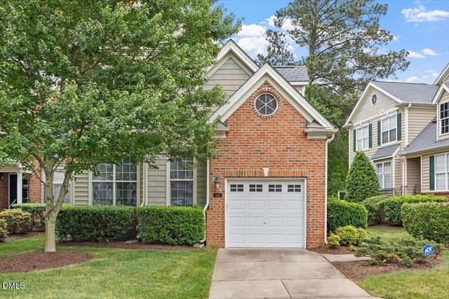 9425 Oglebay Court, Raleigh, NC 27617