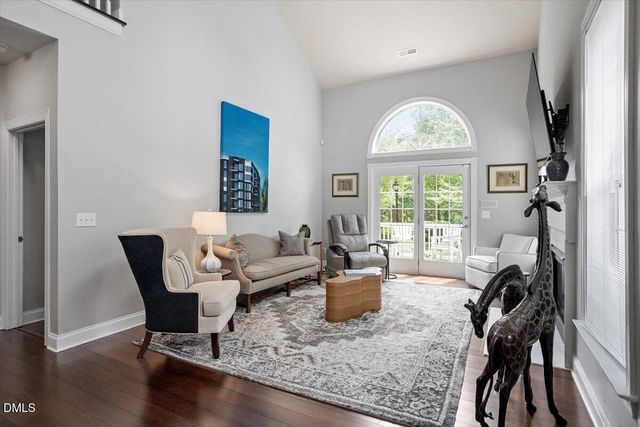 9425 Oglebay Court, Raleigh, NC 27617
