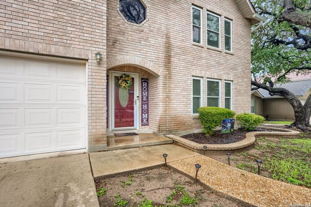 6914 Barkley Trl, San Antonio, TX 78250