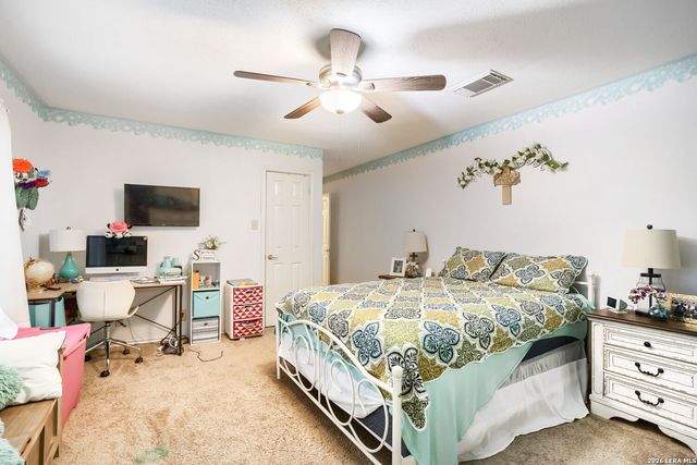 6914 Barkley Trl, San Antonio, TX 78250