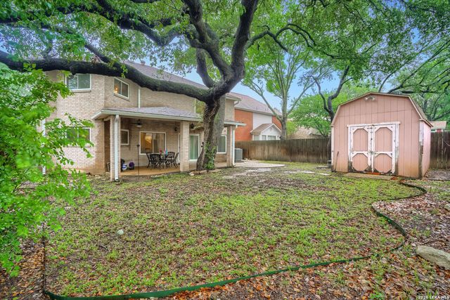 6914 Barkley Trl, San Antonio, TX 78250