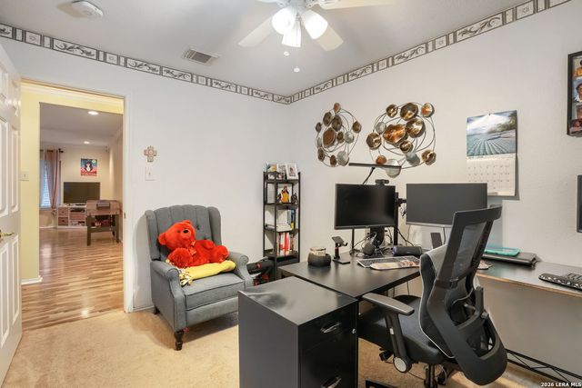 6914 Barkley Trl, San Antonio, TX 78250