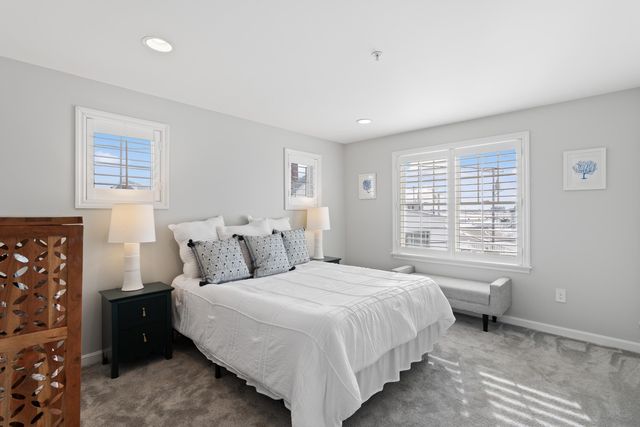 520 Ocean Blvd Unit 10, Hampton, NH 03842