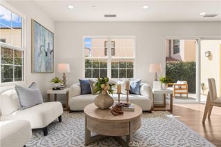 60 Strawberry Grove, Irvine, CA 92620
