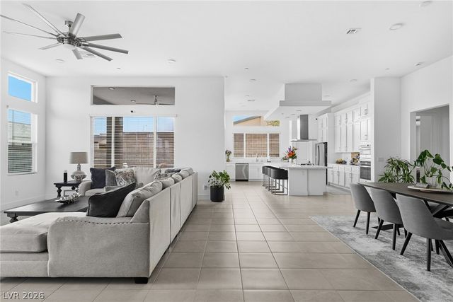 10253 Fairview Ridge Court, Las Vegas, NV 89166