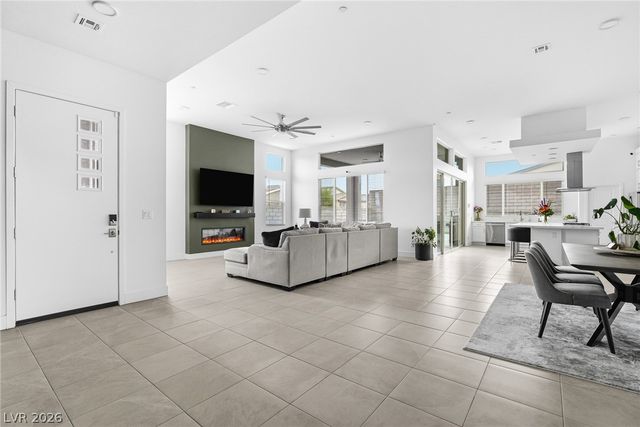 10253 Fairview Ridge Court, Las Vegas, NV 89166