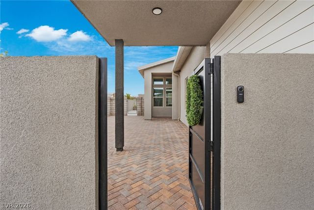 10253 Fairview Ridge Court, Las Vegas, NV 89166