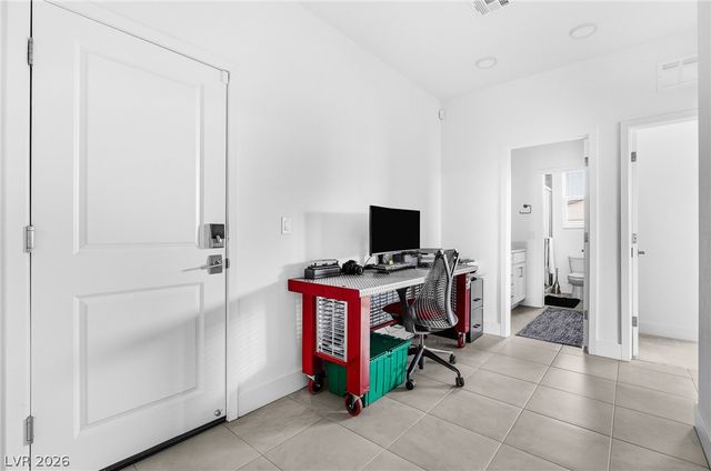 10253 Fairview Ridge Court, Las Vegas, NV 89166