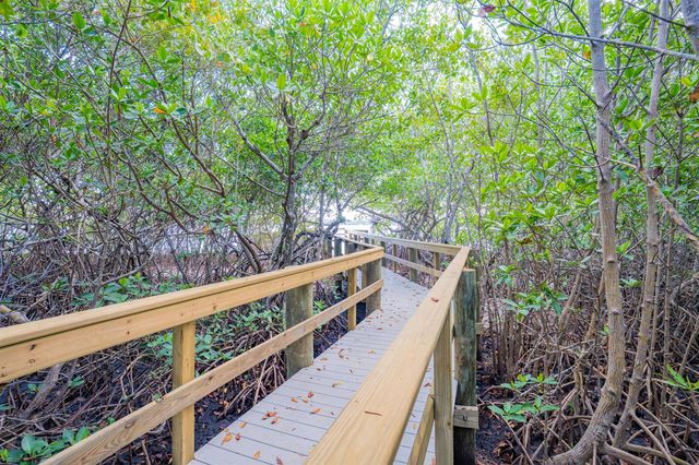 6163 SE Riverboat Drive 1018, Stuart, FL 34997