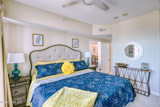 2228 Beach Drive, 306, Gulfport, MS 39507