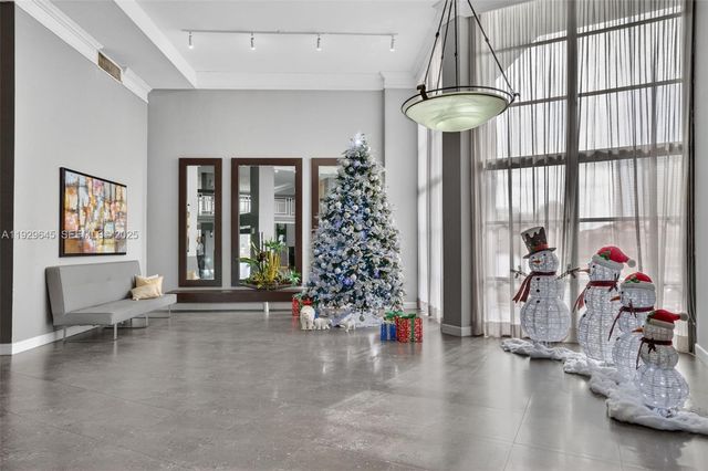 200 Leslie Dr 707, Hallandale Beach, FL 33009