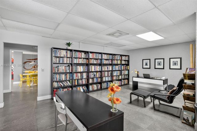 200 Leslie Dr 707, Hallandale Beach, FL 33009