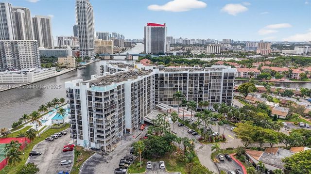 200 Leslie Dr 707, Hallandale Beach, FL 33009