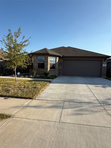 421 Beekeeper Drive, Fort Worth, TX 76131