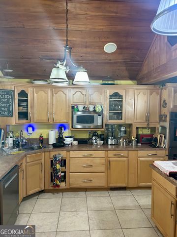 1182 Jacksonville HWY, Fitzgerald, GA 31750