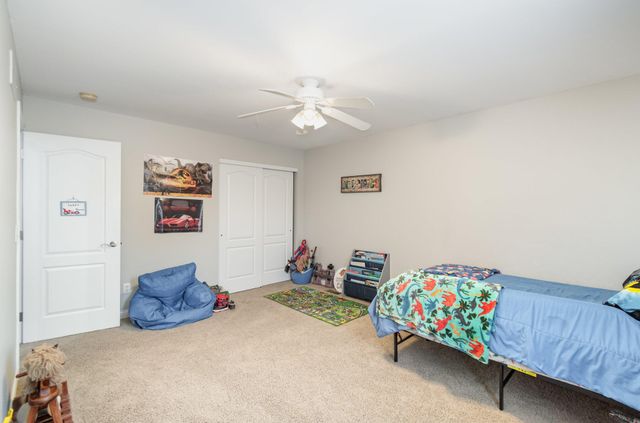 2258 Bluegrama Drive, Burlington, KY 41005