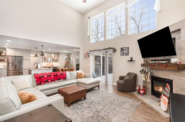 2258 Bluegrama Drive, Burlington, KY 41005