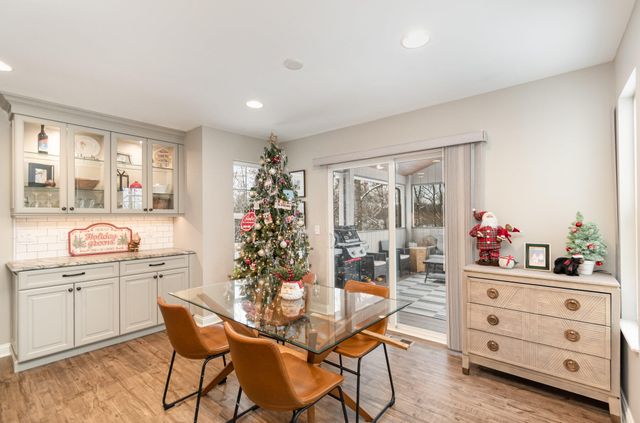 2258 Bluegrama Drive, Burlington, KY 41005