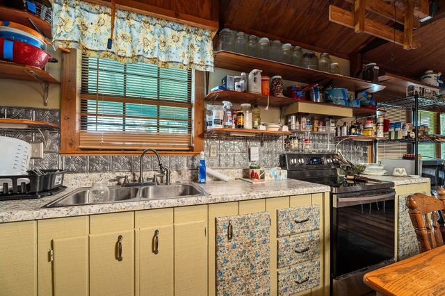 114 Ozone Rd, Monroe, TN 38573