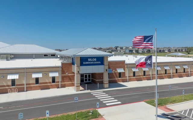 7411 Donkey Valley, San Antonio, TX 78240