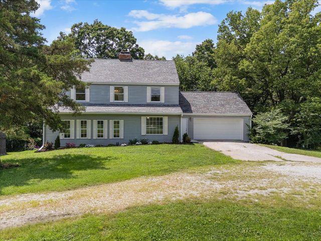 5121 N RTE E, Columbia, MO 65202