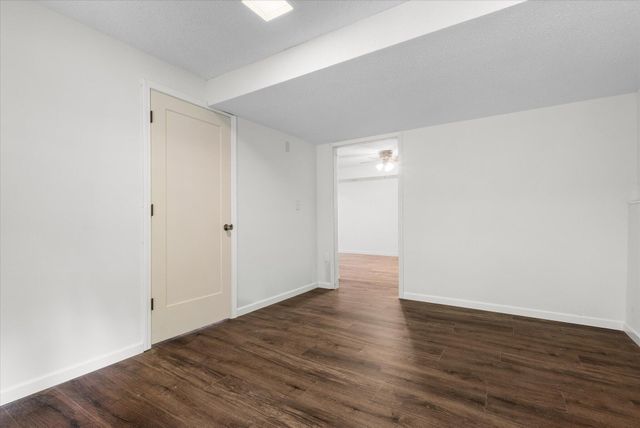 5121 N RTE E, Columbia, MO 65202