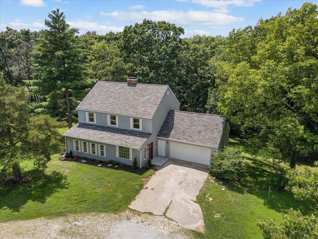 5121 N RTE E, Columbia, MO 65202
