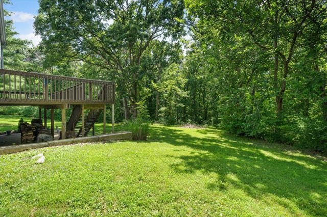 5121 N RTE E, Columbia, MO 65202